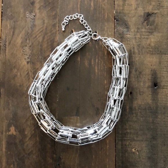 Jewelry - NEW necklace
